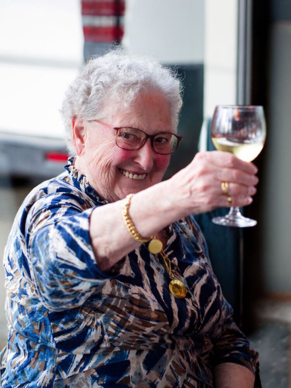 Paula Vander Elst